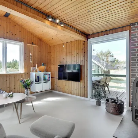 Absolon - 1-5km From The Sea By Interhome Holiday home