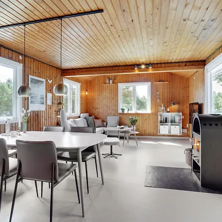 Absolon - 1-5km From The Sea By Interhome * Blavand