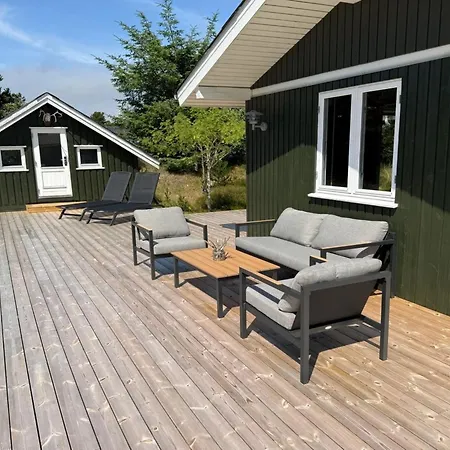 Absolon - 1-5km From The Sea By Interhome Holiday home