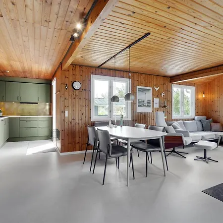 Absolon - 1-5km From The Sea By Interhome * Blavand