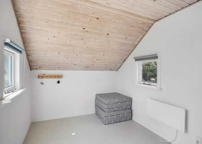 Absolon - 1-5km From The Sea By Interhome Blavand