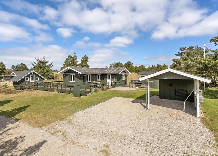 Absolon - 1-5km From The Sea By Interhome *